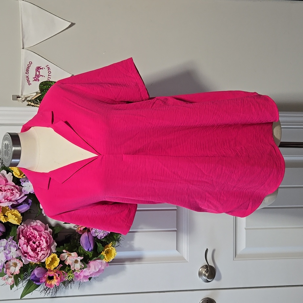 Hot pink relaxed fit blouse - slightly damaged